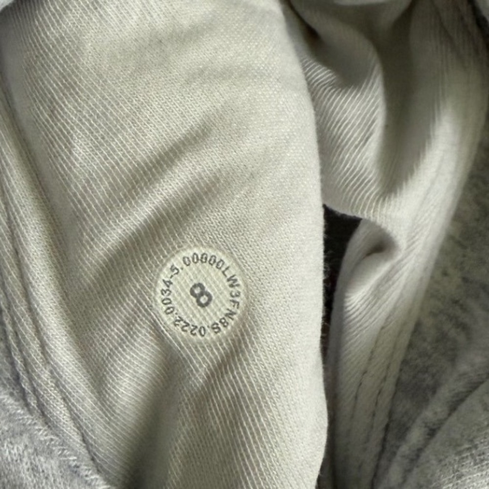 Lululemon All Yours Hoodie Size 8 Excellent Condition No Flaws - Picture 2 of 5